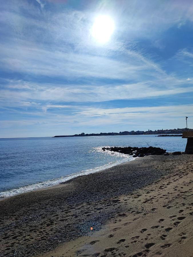 Sicily Travel Apartment'S 2 Giardini Naxos Kültér fotó
