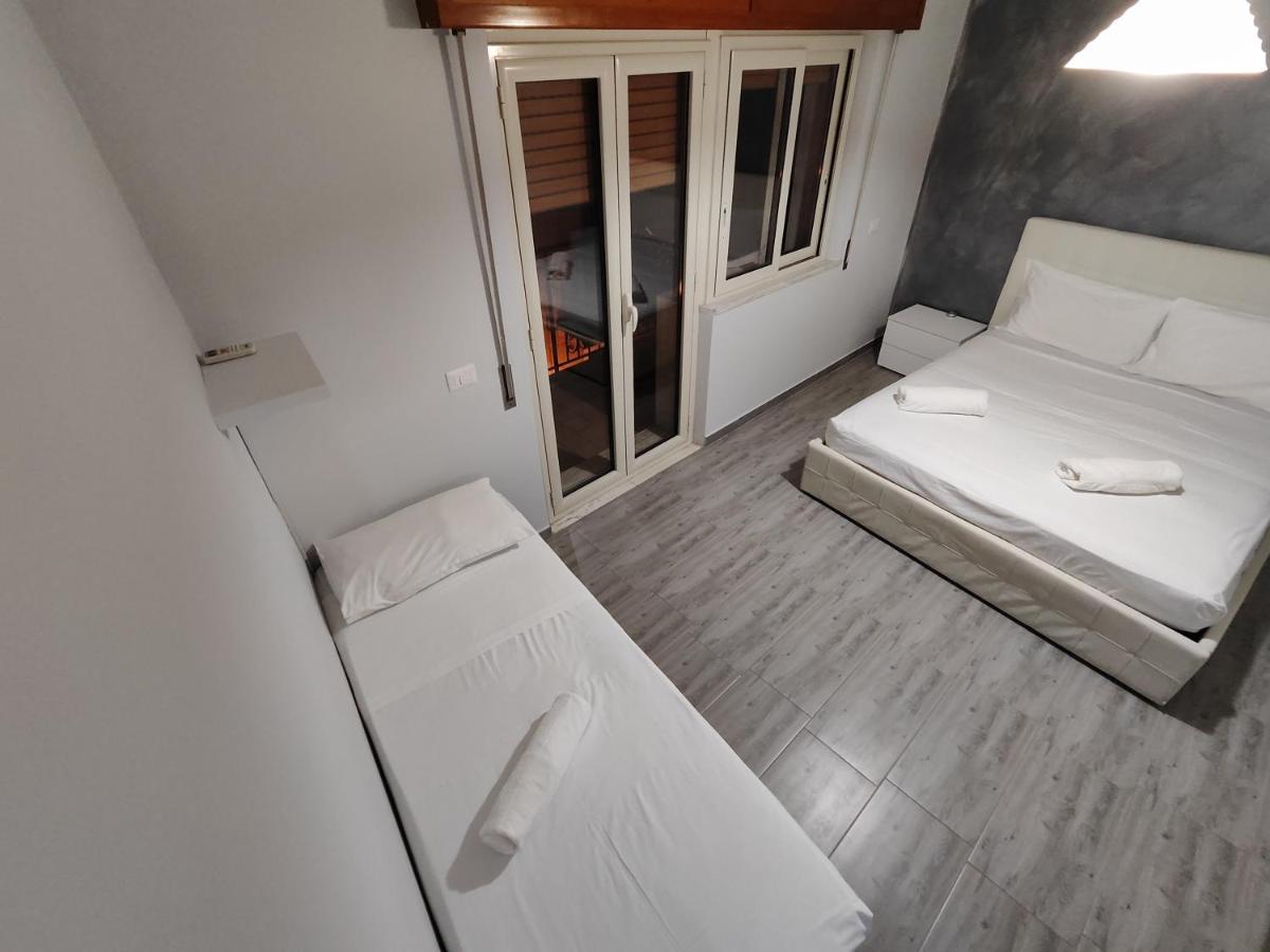 Sicily Travel Apartment'S 2 Giardini Naxos Kültér fotó